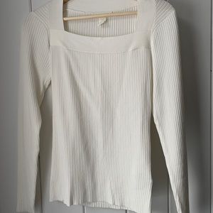 White long sleeve sweater